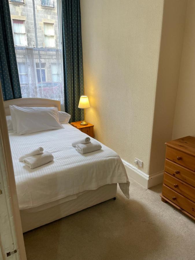 Fantastic Location 10 Mins To Princes Street- 15 To Royal Mile- Main Door-Patio Edinburgh Kültér fotó