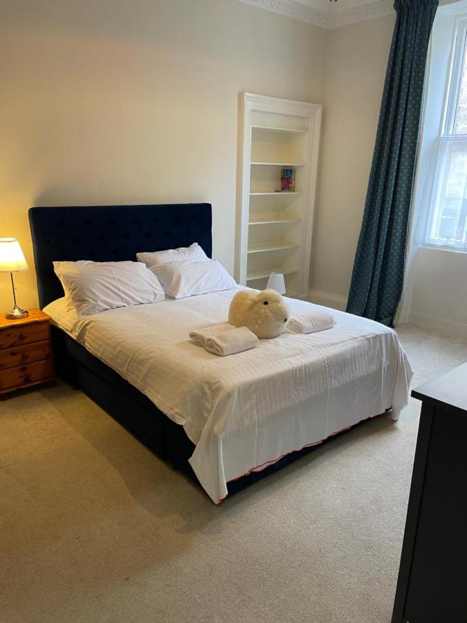Fantastic Location 10 Mins To Princes Street- 15 To Royal Mile- Main Door-Patio Edinburgh Kültér fotó
